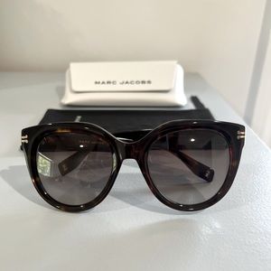 Marc Jacobs sunglasses